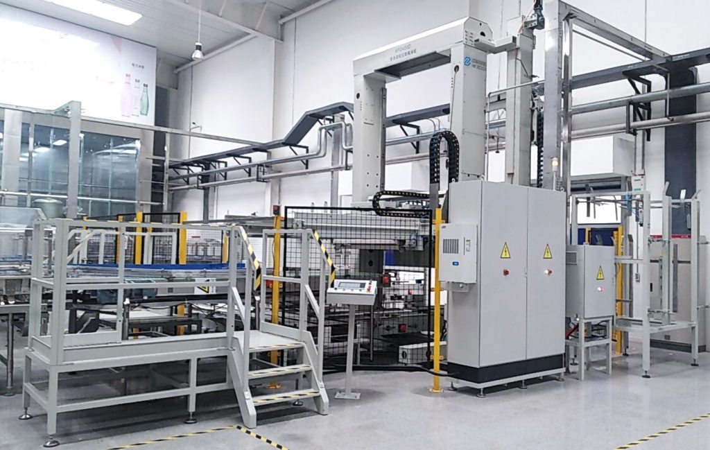 Depalletizing and line handling equipment